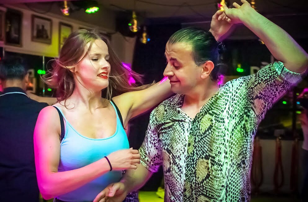 Salsa beginners course – 8 lessons over 8 weeks